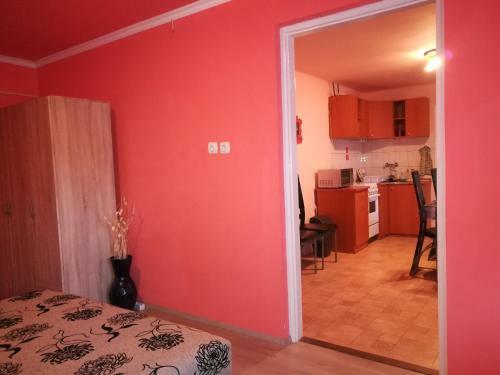 Tiszavir�g Apartmanh�z