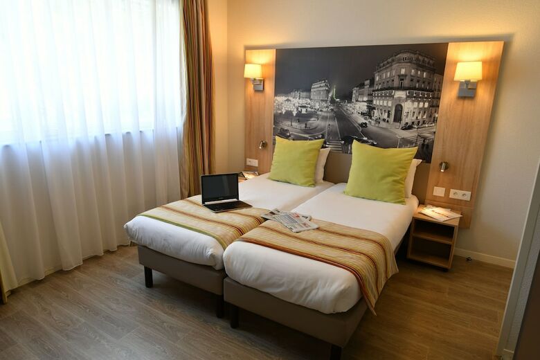 Aparthotel Appart-h�tel Mer & Golf City Bassins � Flot