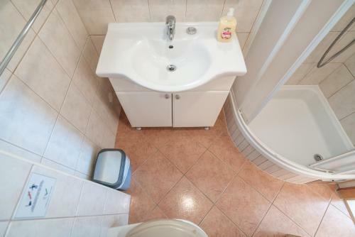 Apartments More