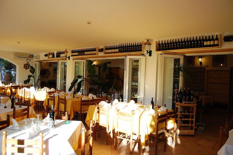 Hotel Domus De Janas Sul Mare