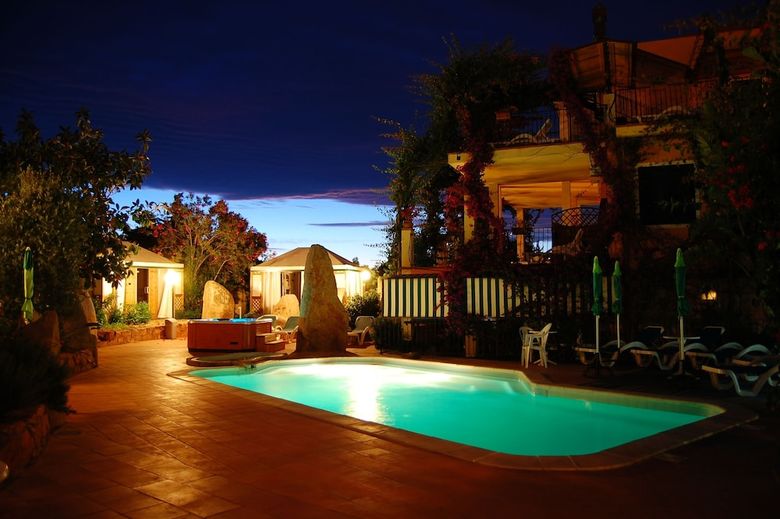 Hotel Domus De Janas Sul Mare