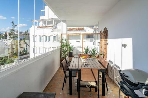 Rg - Elegant 2 Bedroom Apartment In Puerto B