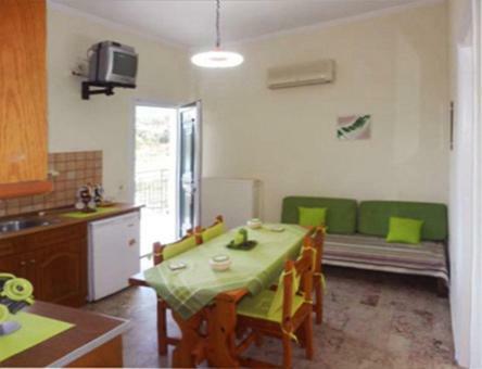 Katerina Pool Apartments