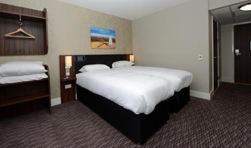 Hotel The Mermaid