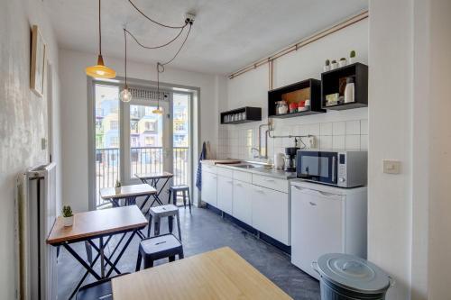 Hostal Bed And Breakfast Zuid Oost Heesterveld / Bnb Zoh