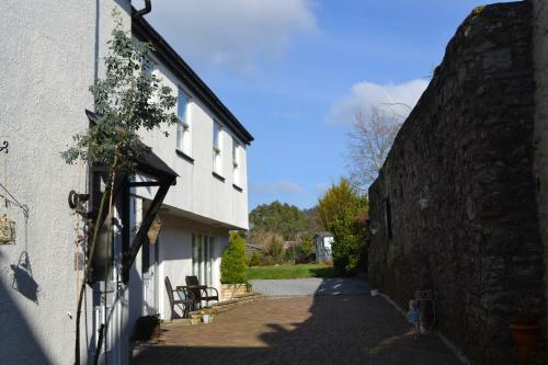 Dartmoor Apartments
