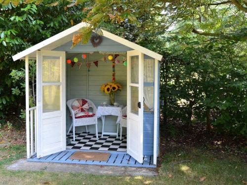 Meadow Cottage