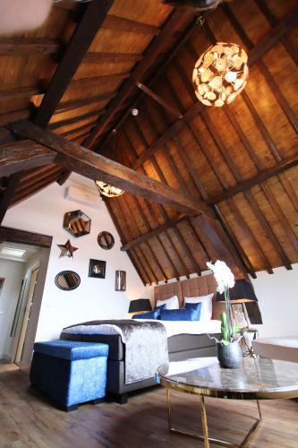 Boutique Hotel Steenhof Suites