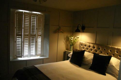 Bed & Breakfast Number Fifty Town House
