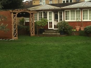Hostal Colnbrook Lodge Guest House