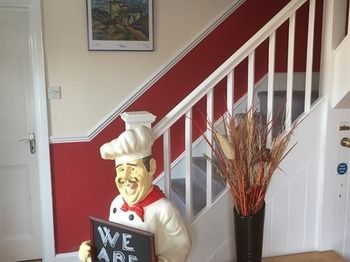 Hostal Colnbrook Lodge Guest House