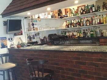 Hostal Colnbrook Lodge Guest House
