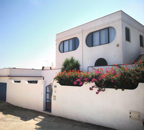 Hostal Guest House Villa Ziella