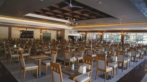Green Forest Hotel - Adults Only