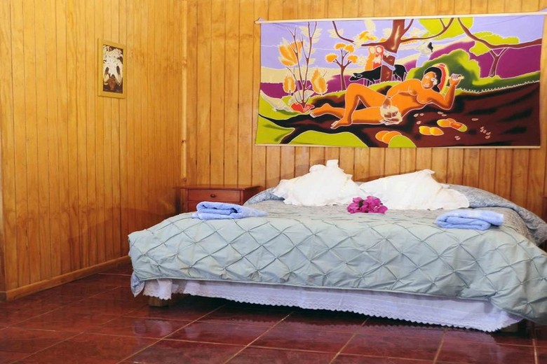 Hostal Akapu
