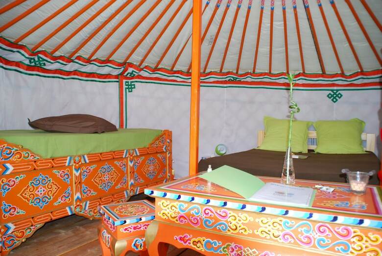 Agroturismo � Yourtes De Provence
