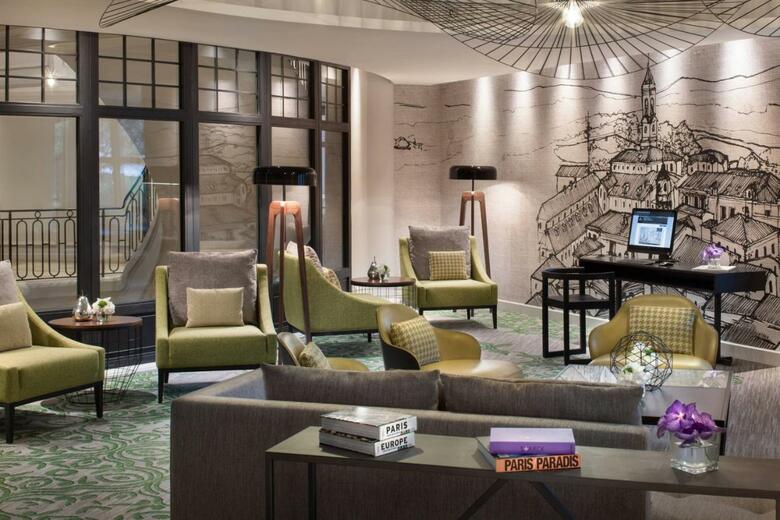 Renaissance Paris La Defense Hotel, A Marriott Luxury & Lifestyle Hotel