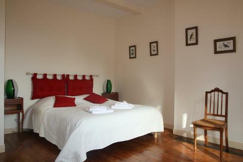 Aux Grilles Du Ch�teau