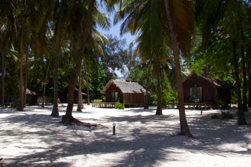 Kinazi Upepo Beach Hotel