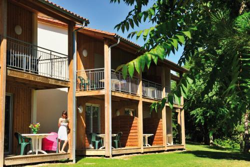 Hotel Le Domaine Du Peyrichoux