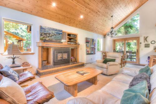 Kimball Dog Friendly Rental