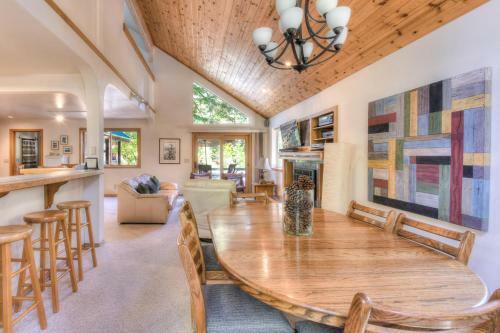 Kimball Dog Friendly Rental