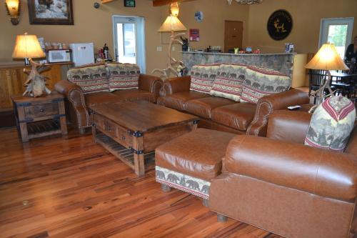 Motel Cowlitz River Lodge