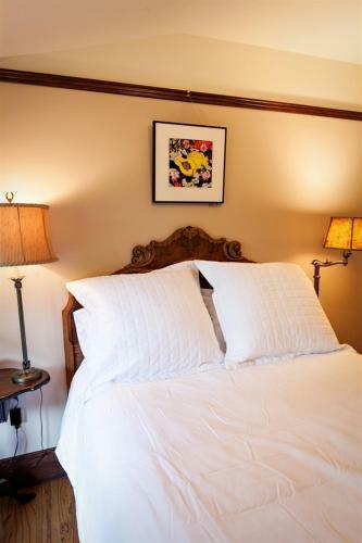 The Gatewood Bed And Breakfast