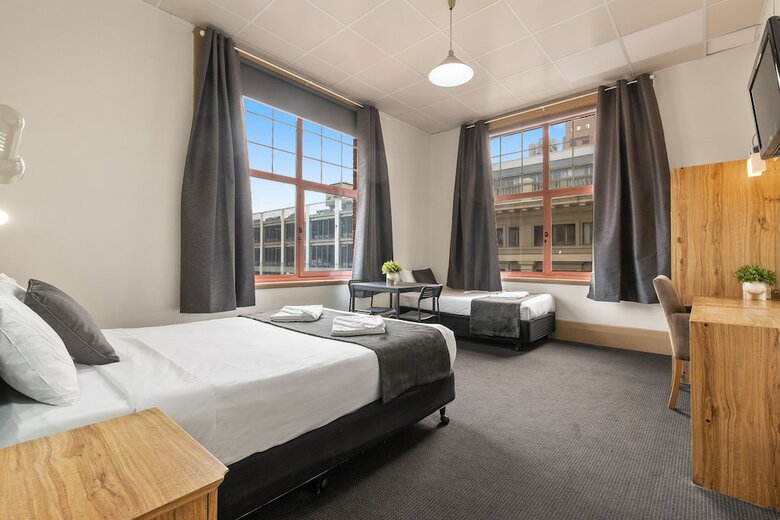 Hotel Motel Adelaide Paringa