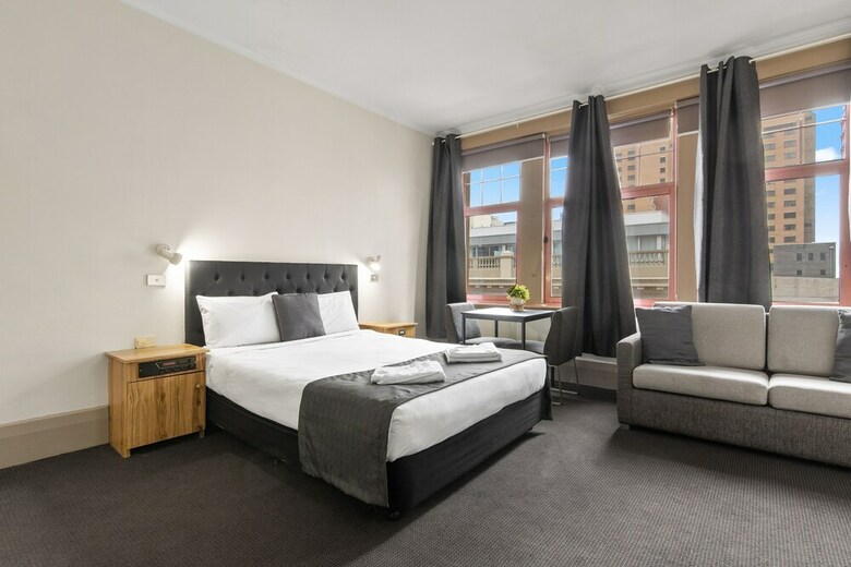Hotel Motel Adelaide Paringa