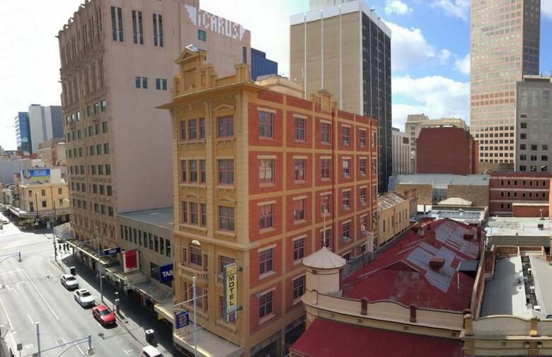 Hotel Motel Adelaide Paringa