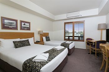 Hotel Kingsford Smith Motel