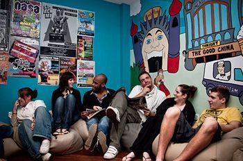 Hostal Habitat Hq