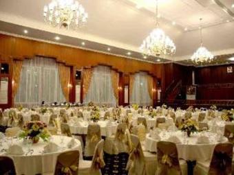 Royal Senyiur Hotel Tretes