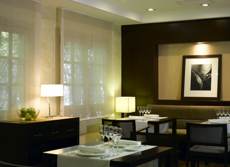 Hotel NH Pamplona Iru�a Park