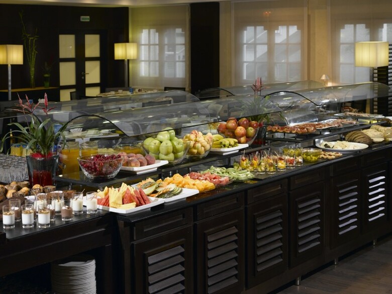 Hotel NH Pamplona Iru�a Park