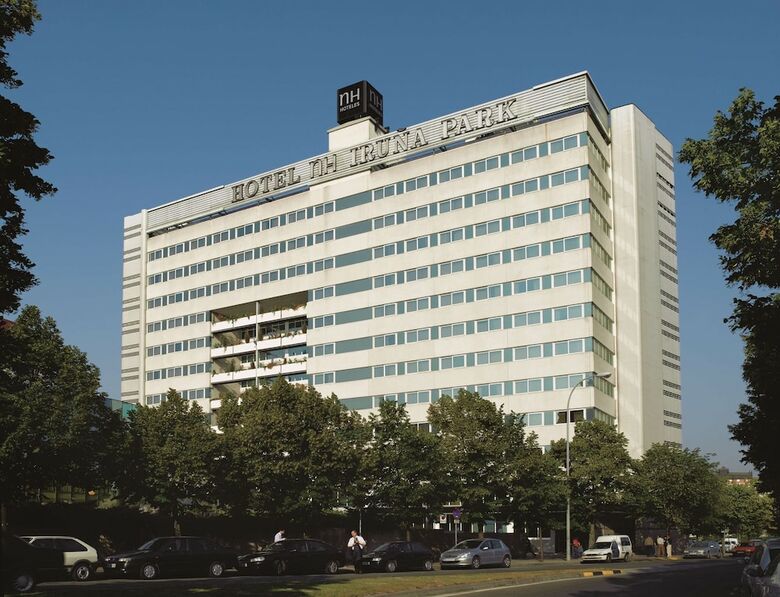 Hotel NH Pamplona Iru�a Park