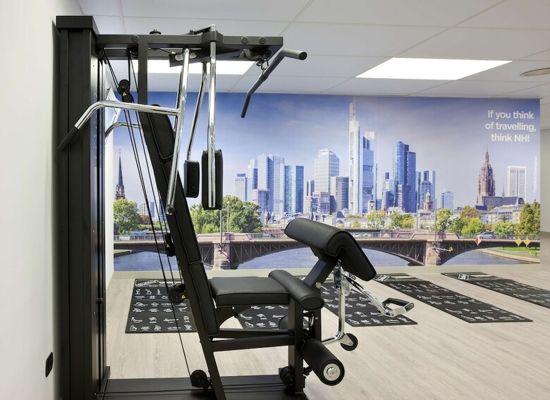 Hotel NH Pamplona Iru�a Park