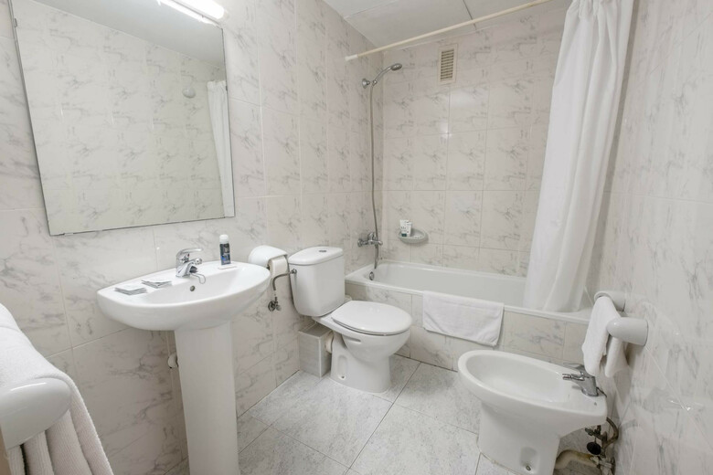 Aparthotel Apartamentos California