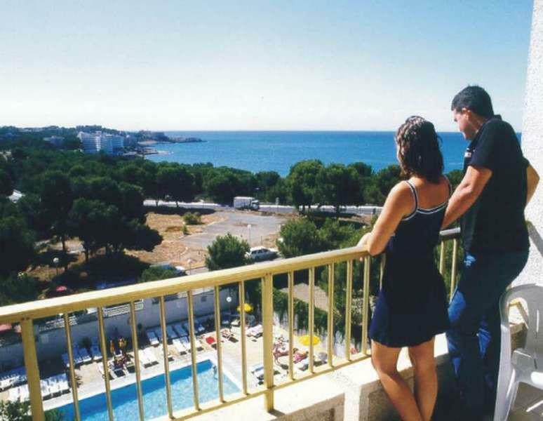 Aparthotel Salou Pacific Apartaments