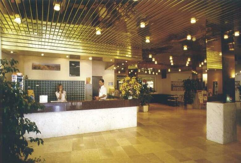 Aparthotel Salou Pacific Apartaments