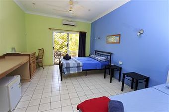 Hotel Port O''call Lodge