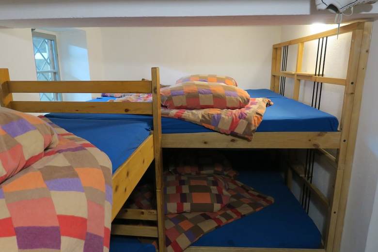 Hostal Snowbunnys Backpackers Hostel