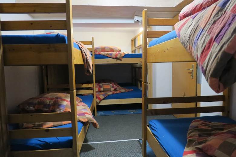 Hostal Snowbunnys Backpackers Hostel