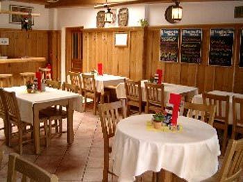 Hostal Euro Youth Hotel & Krone