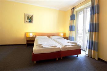 Hostal Euro Youth Hotel & Krone