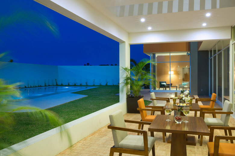 Hotel Hampton Inn & Suites Paraiso