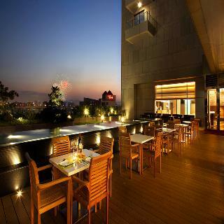 Park City Hotel Luzhou Taipei