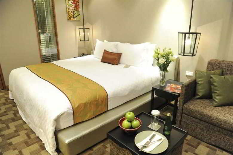 Pacific Business Hotel