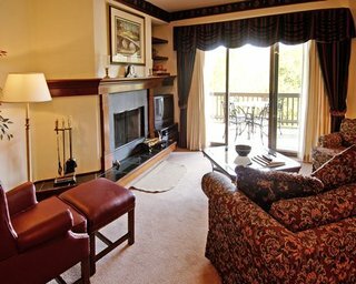 Hotel Stonebridge Village Condominiums